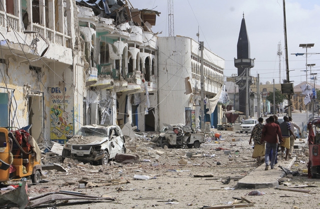 Toll in Somalia terror attack rises to 25 (Second Lead) 