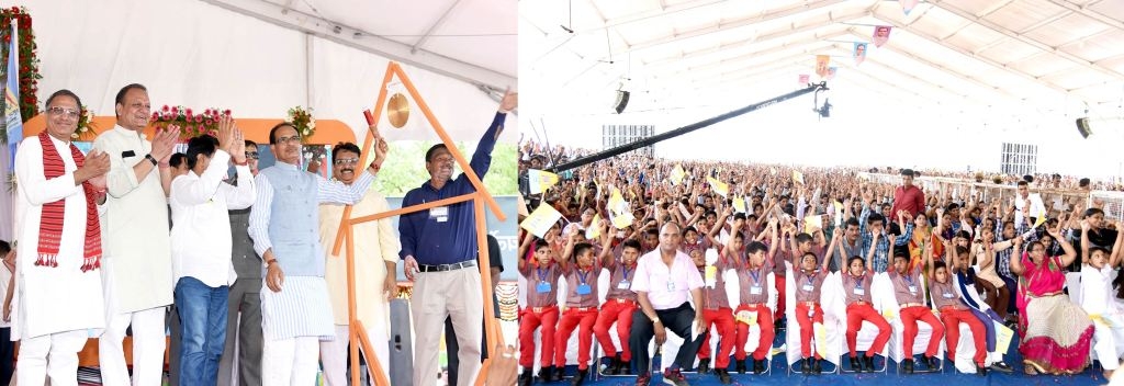 Khoob Padho, Khoob Badho, Anant Akash Mein Udan Bharo – CM Shri Chouhan
