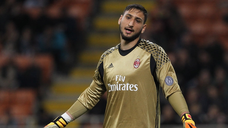  Goalkeeper Donnarumma decides to leave AC Milan 