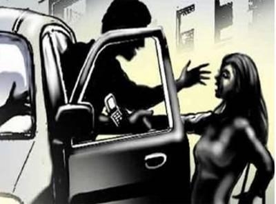 Haryana woman gang-raped in car, dumped in UP (Second Lead) 