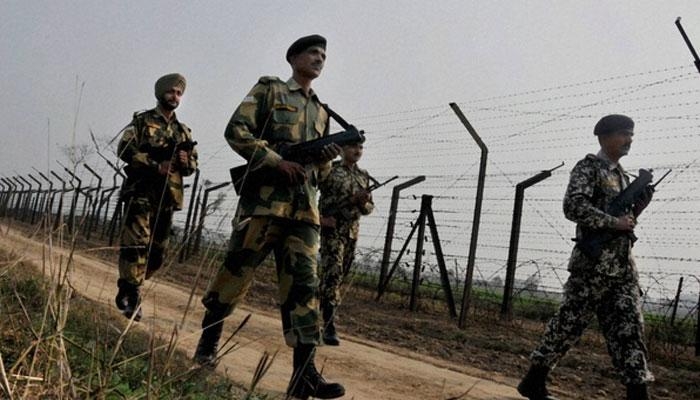  Indian, Pakistani troops clash on LoC 
