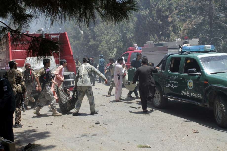  29 killed as suicide bomber hits Afghan bank (Second Lead) 