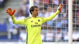  Goalkeeper Adler joins Mainz from Hamburg 