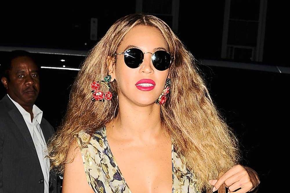  Beyonce wins big at BET Awards 