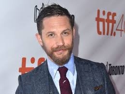  Tom Hardy poses for selfies at petrol station 