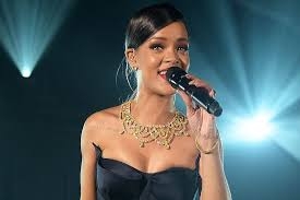  Rihanna, Campbell  feuding  over billionaire 