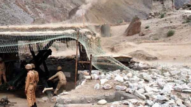  Woman injured in Pakistan shelling on LoC (Lead) 