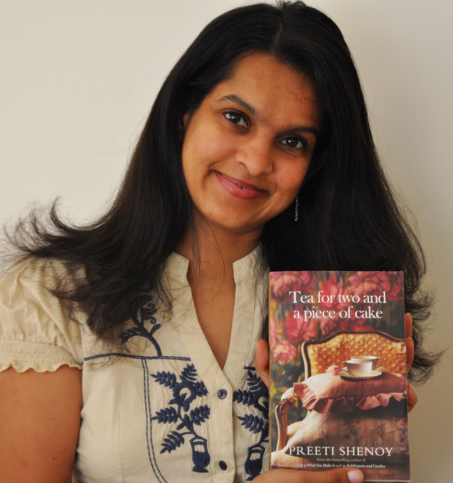  Writer Preeti Shenoy bags Indian of the Year award 