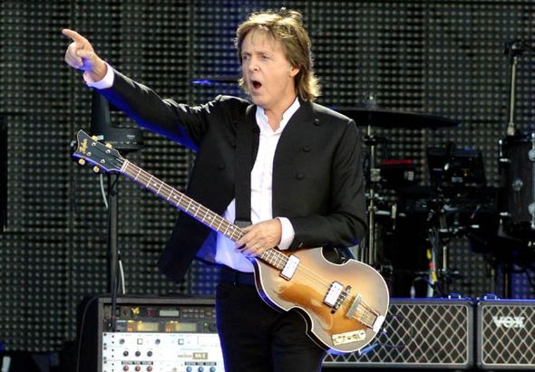  Paul McCartney has stopped drinking alcohol before performing 