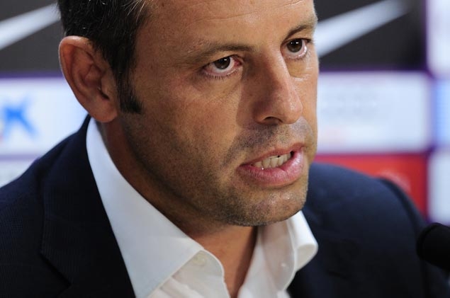  Spanish court decides to keep Barcelona Club ex-chief in jail 