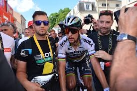  Tour de France: Sagan disqualified; Demare tastes maiden victory 