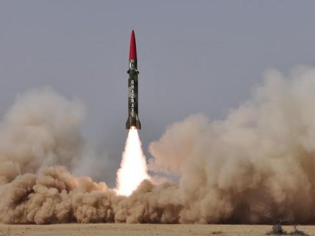  Pakistan conducts successful  training launch  of short-range missile 