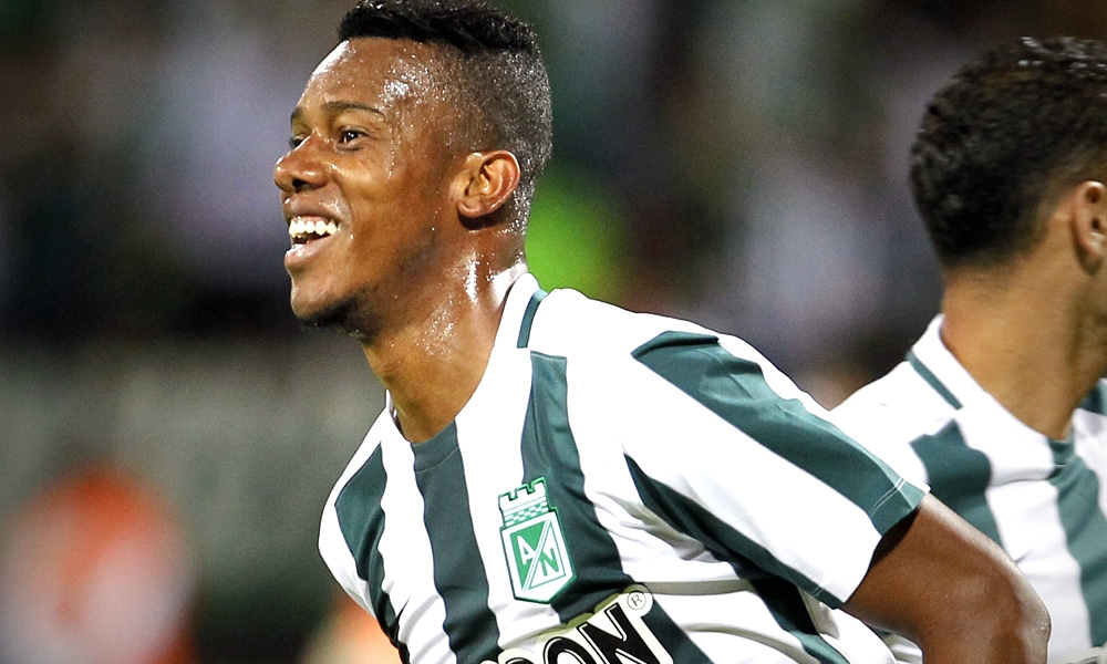  Copete s hat-trick sinks Sao Paulo 