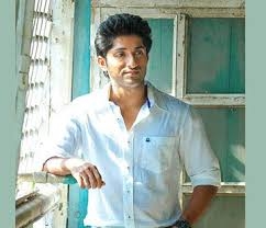  My version of  Vadakkunokkiyanthram  will be new, fresh: Dhyan 