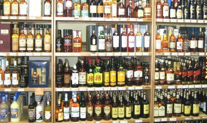  Crackdown on spurious liquor in UP, 3,727 arrested 