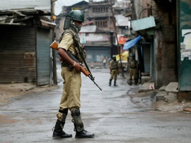  Curfew-like restrictions imposed in parts of Srinagar 