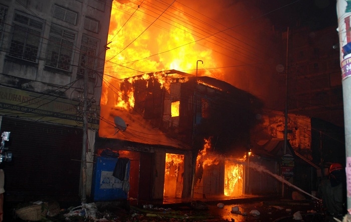  Fire in Kolkata bank, no casualties 