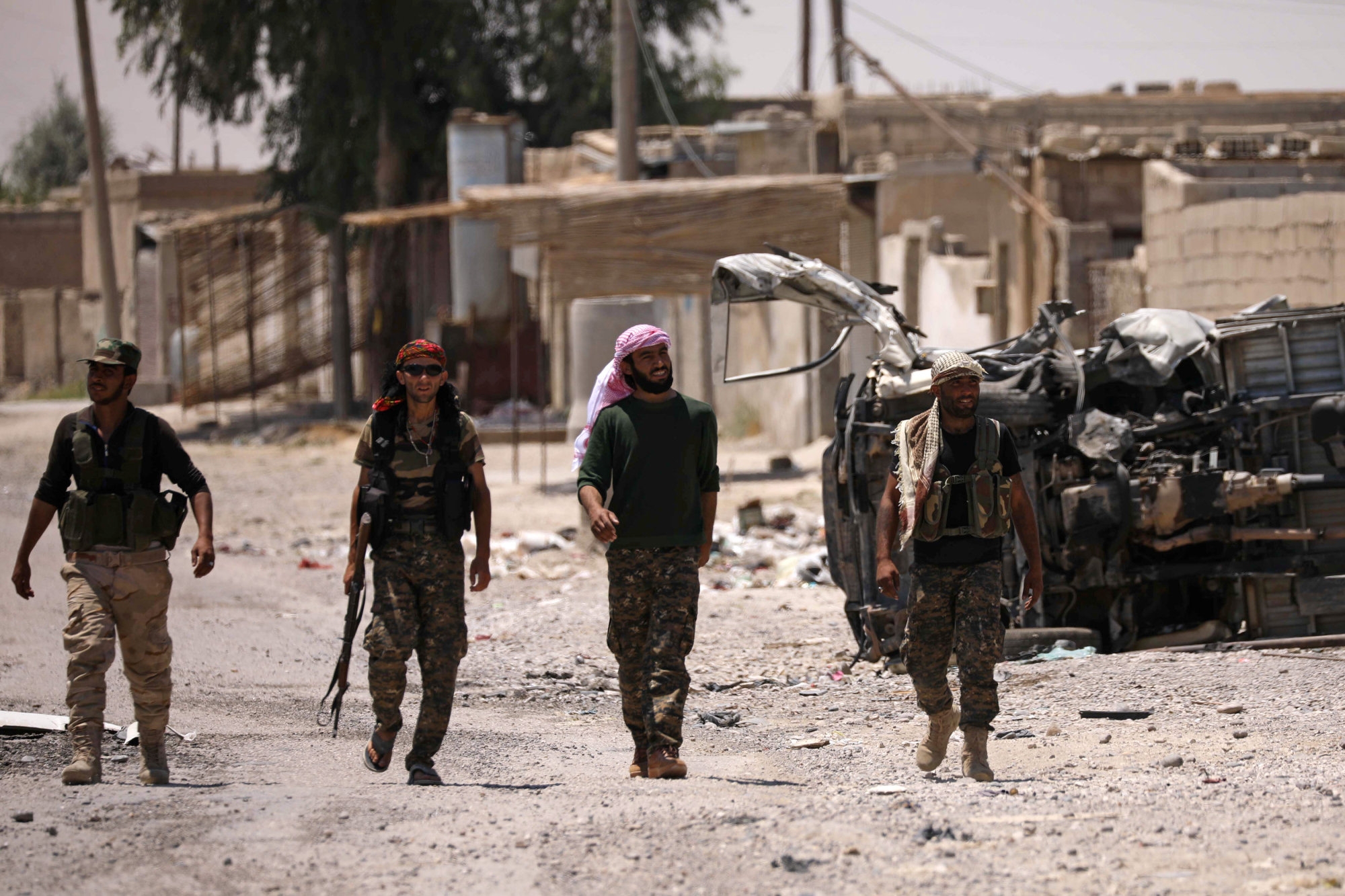  US-backed Syrian forces seize Raqqa neighbourhood 