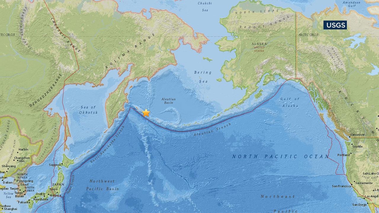  7.7 magnitude quake in Russia triggers tsunami warning 