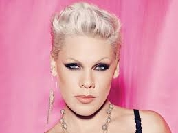  Pink pays tribute to husband 