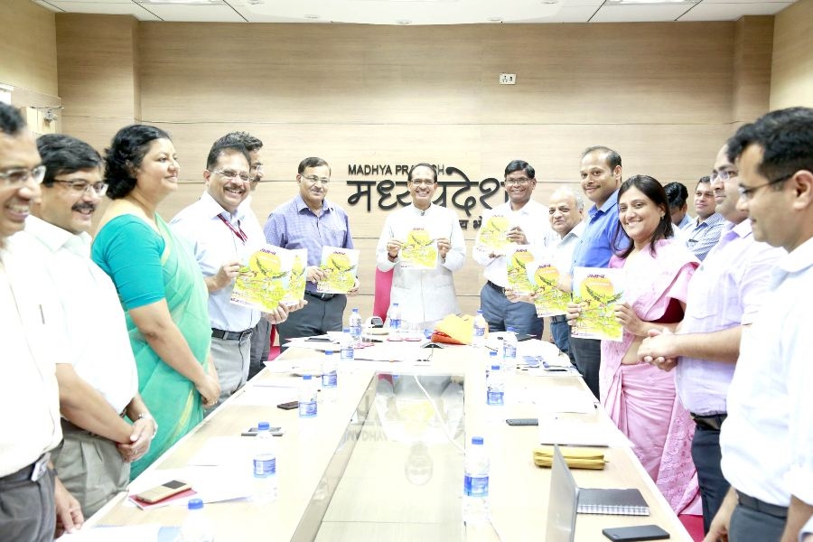 CM Chouhan tells Works Departments to set ambitious goals and work accordingly