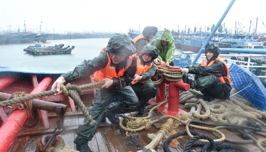  Typhoon Haitang lands in east China s Fujian 