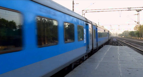  Shatabdi coaches split from train 