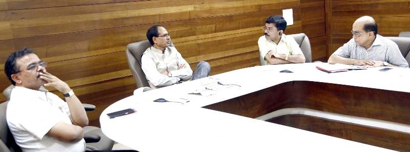 CM Chouhan Issues Directives for Preparing Package of More than One Teerth’s Darshan
