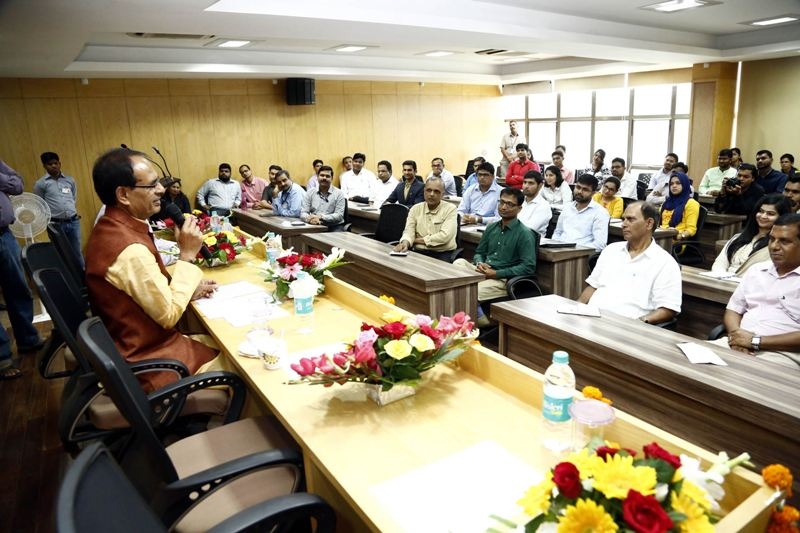 Government Efforts to be Evaluated from outside also besides Institutional Arrangements