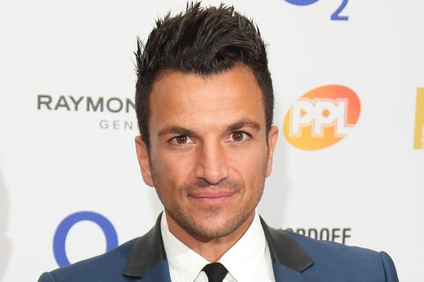  Peter Andre gets back in shape 