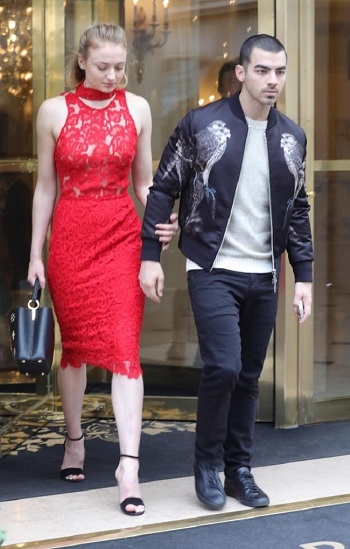 Sophie Turner, the GOT actress to marry Singer Joe Jonas