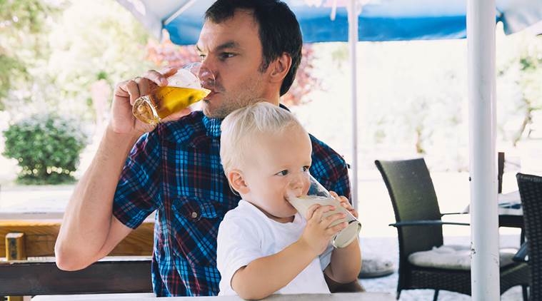  Parents  alcohol use linked to teenage dating violence 