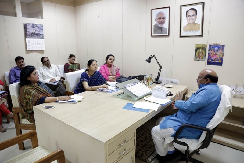 Recruitments should be made every year to fill vacant posts: Gramodyog Minister Arya